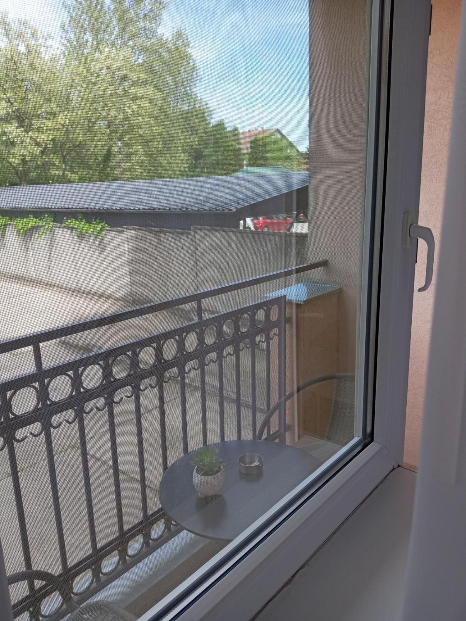 Apartment Atina 수보티차 외부 사진