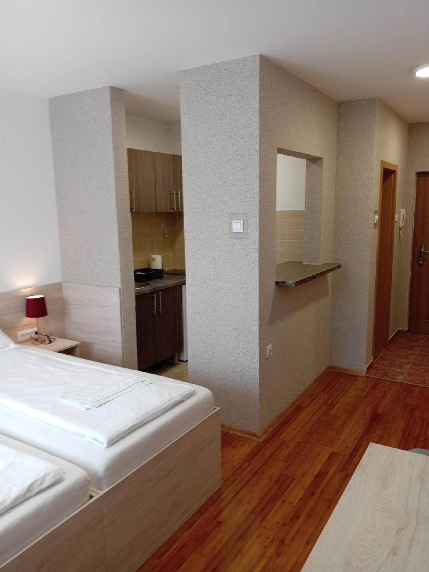 Apartment Atina 수보티차 외부 사진