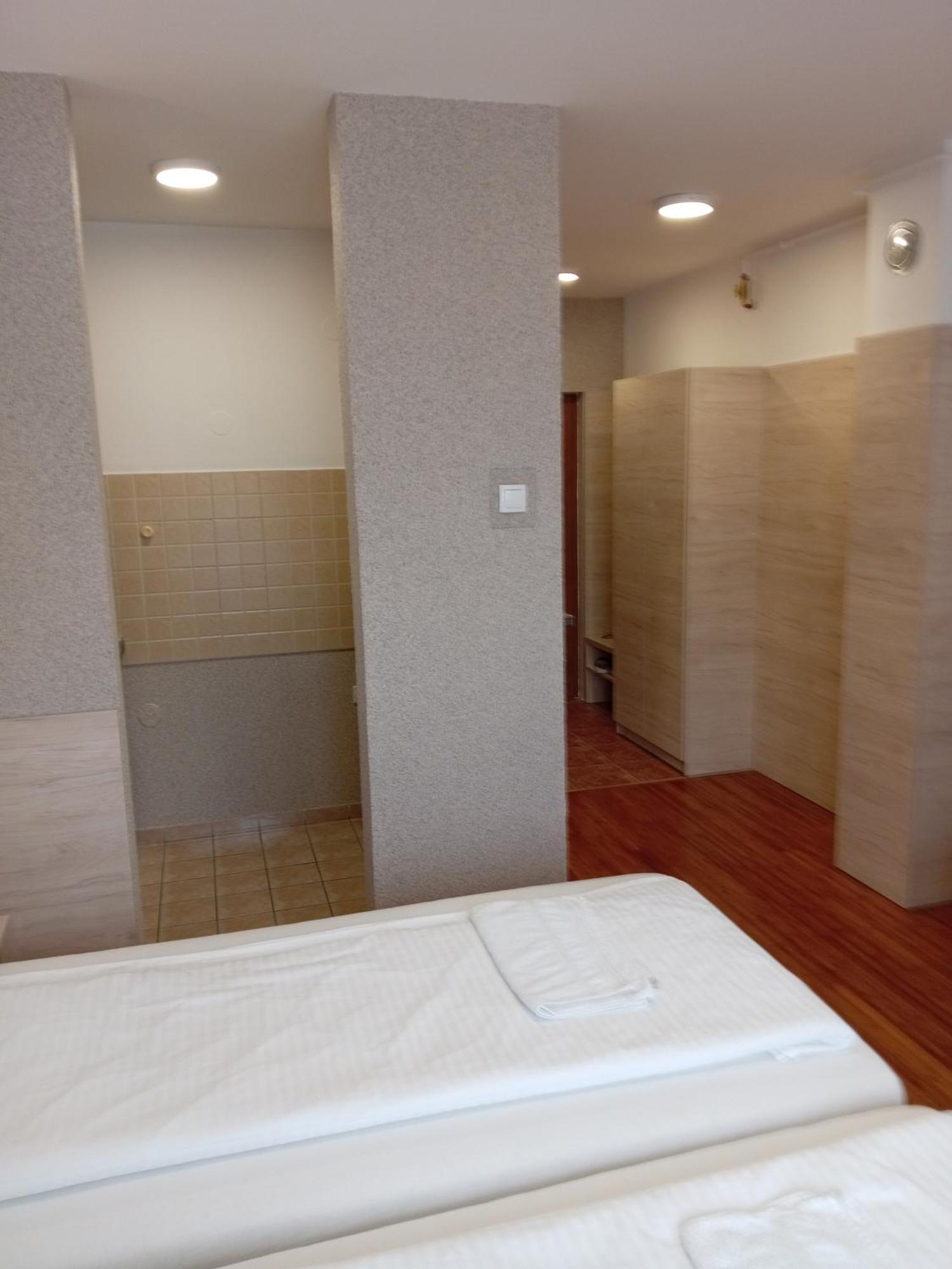 Apartment Atina 수보티차 외부 사진